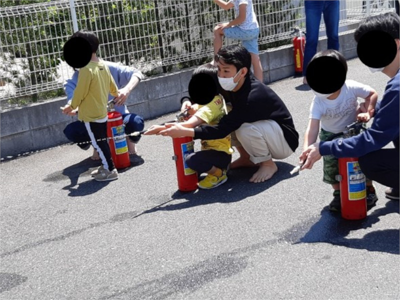 避難訓練-消火器の使い方